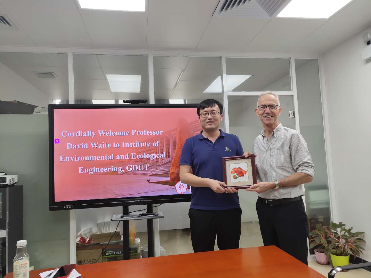 弹珠台游戏
