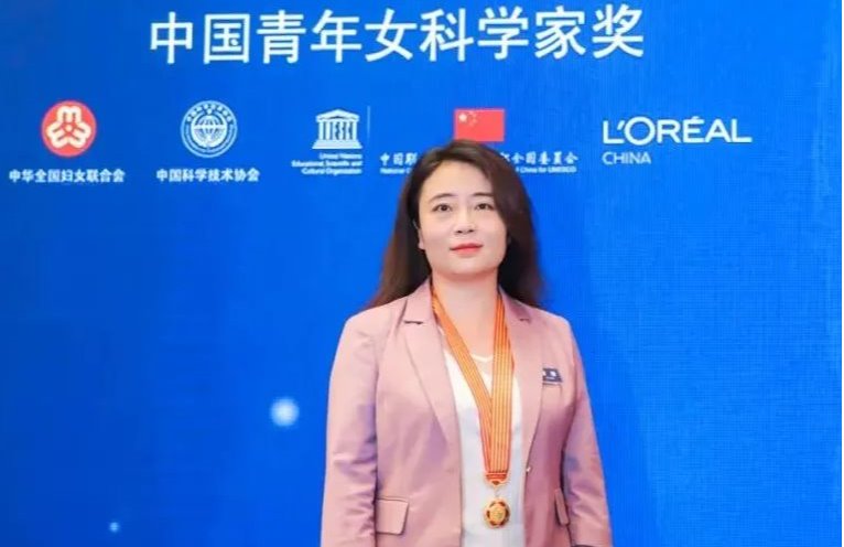 弹珠台游戏