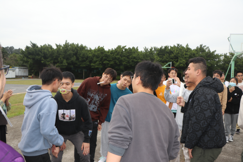 弹珠台游戏